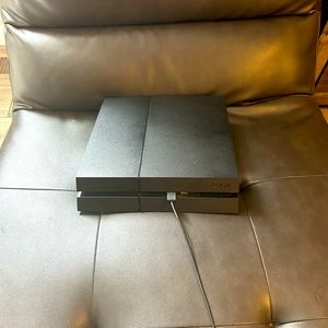 PS4 Gaming System